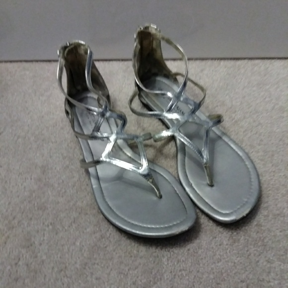 Sandals - Picture 2 of 2